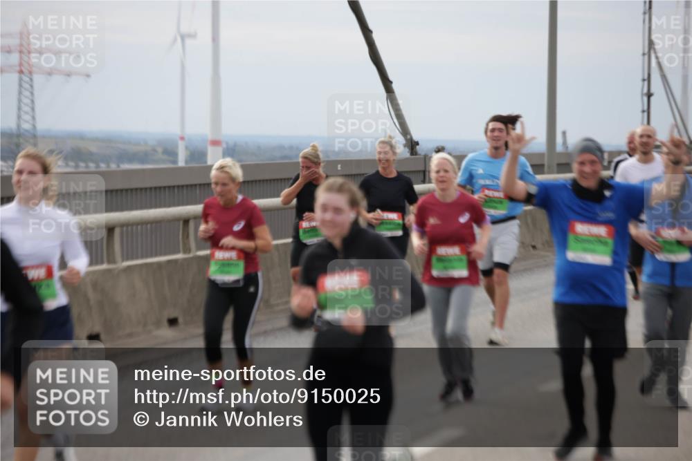 03.10.2025 - Köhlbrandbrückenlauf Jannik Wohlers http://msf.ph/oto/9150025 03.10.2025 15:55:04 Position 1  meine-sportfotos.de