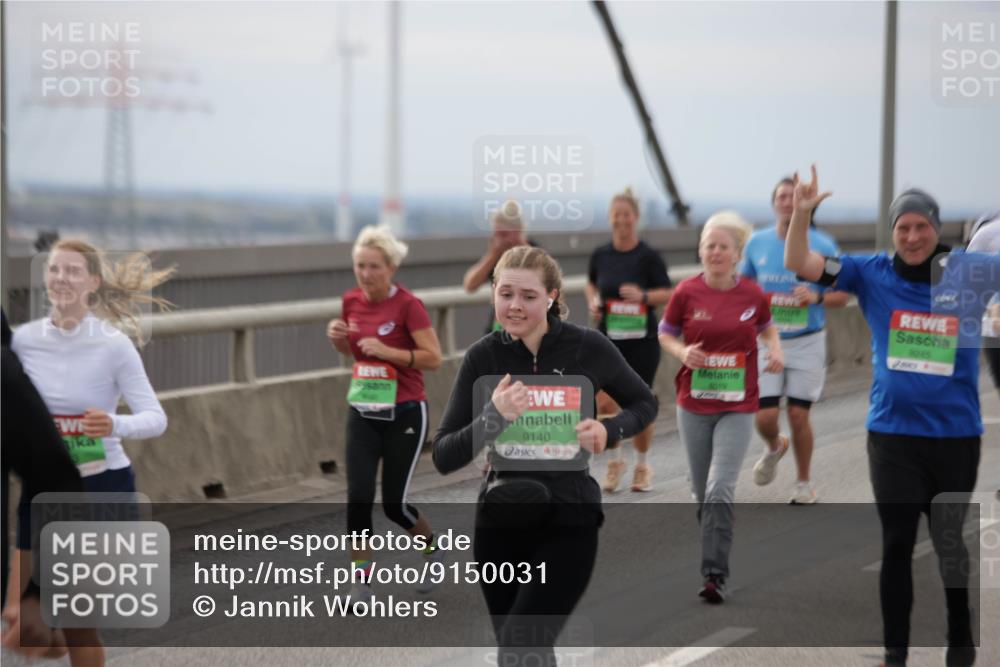 03.10.2025 - Köhlbrandbrückenlauf Jannik Wohlers http://msf.ph/oto/9150031 03.10.2025 15:55:04 Position 1 9140, 8019, 9245 meine-sportfotos.de