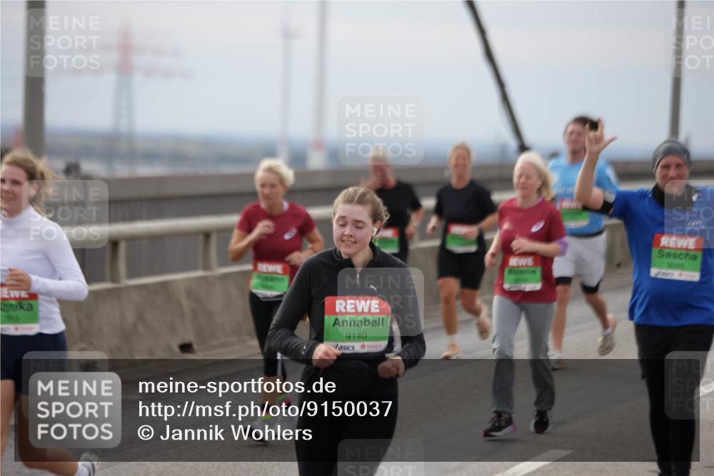 03.10.2025 - Köhlbrandbrückenlauf Jannik Wohlers http://msf.ph/oto/9150037 03.10.2025 15:55:05 Position 1 9140, 3019, 9245 meine-sportfotos.de