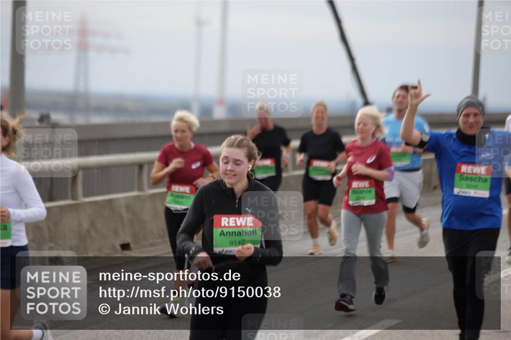 03.10.2025 - Köhlbrandbrückenlauf Jannik Wohlers http://msf.ph/oto/9150038 03.10.2025 15:55:05 Position 1 9140, 3019, 9245 meine-sportfotos.de