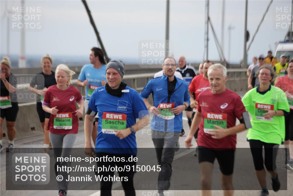03.10.2025 - Köhlbrandbrückenlauf Jannik Wohlers http://msf.ph/oto/9150045 03.10.2025 15:55:06 Position 1 8019, 9245, 8997 meine-sportfotos.de