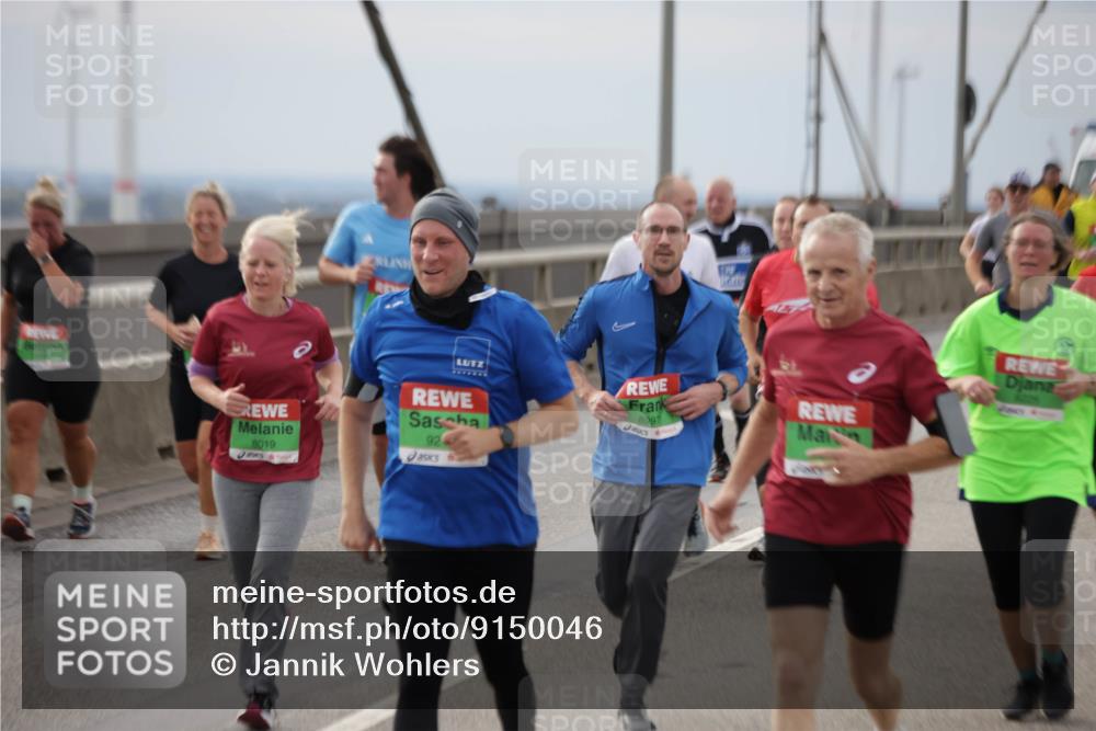 03.10.2025 - Köhlbrandbrückenlauf Jannik Wohlers http://msf.ph/oto/9150046 03.10.2025 15:55:06 Position 1 8991, 8019, 92 meine-sportfotos.de