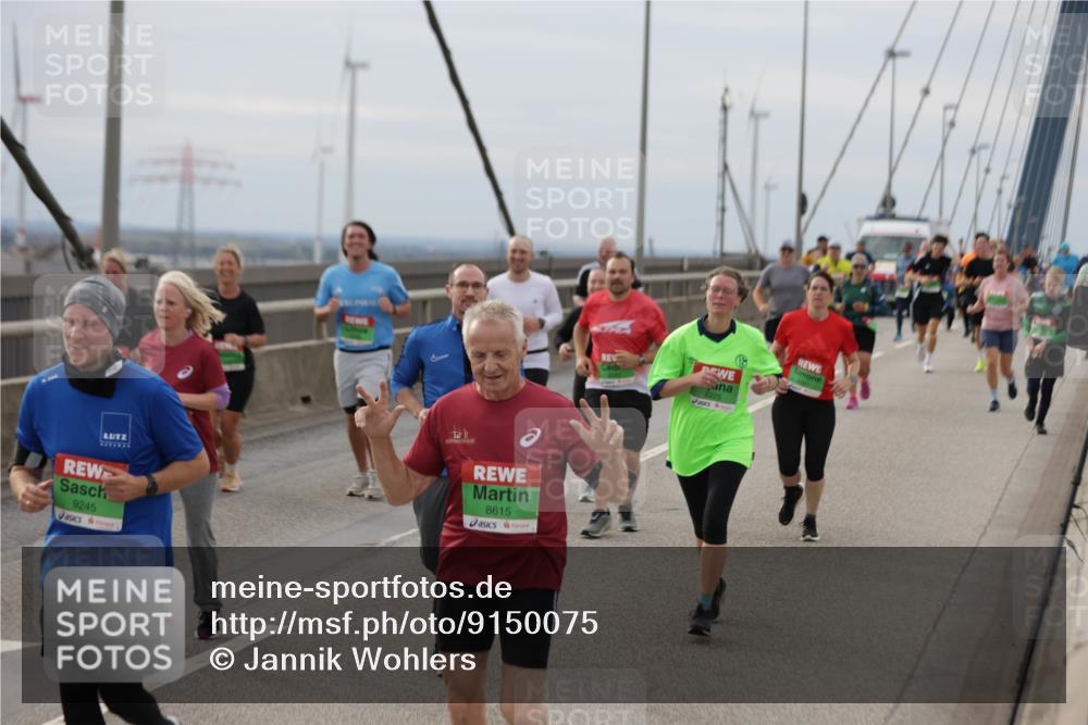 03.10.2025 - Köhlbrandbrückenlauf Jannik Wohlers http://msf.ph/oto/9150075 03.10.2025 15:55:07 Position 1 9245, 8615, 8225 meine-sportfotos.de