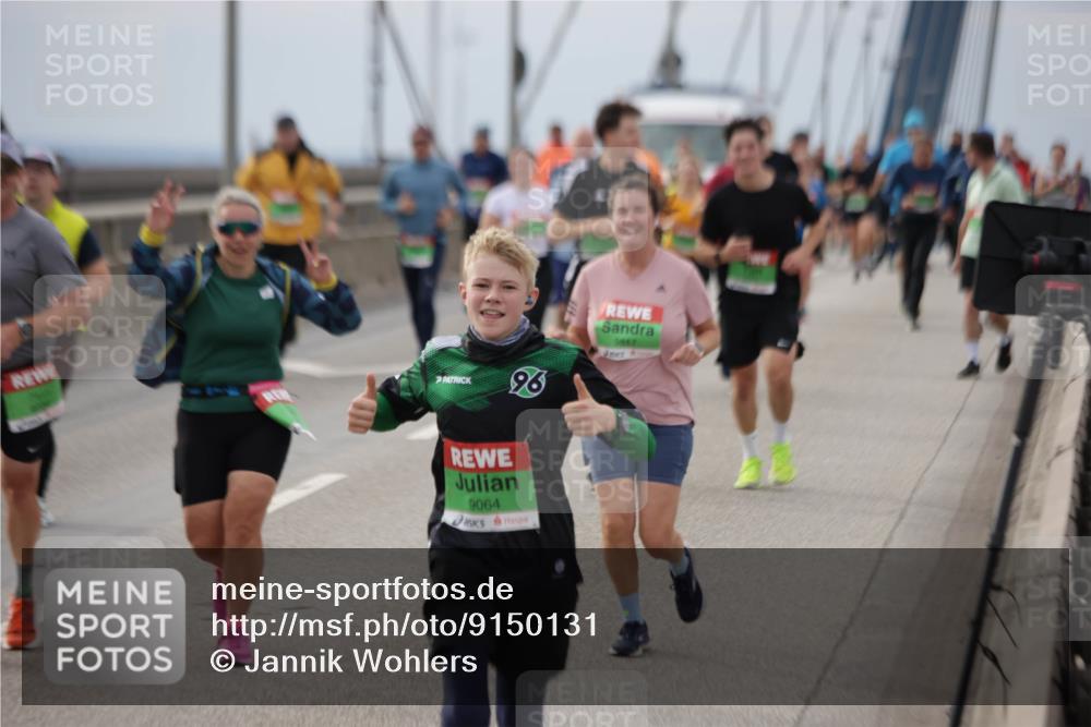 03.10.2025 - Köhlbrandbrückenlauf Jannik Wohlers http://msf.ph/oto/9150131 03.10.2025 15:55:12 Position 1 26, 9064, 9517 meine-sportfotos.de