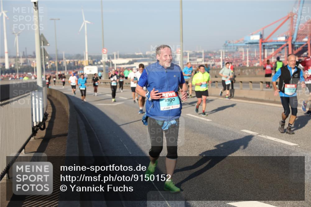 03.10.2025 - Köhlbrandbrückenlauf Yannick Fuchs http://msf.ph/oto/9150152 03.10.2025 08:42:02 Position 2 3217 meine-sportfotos.de