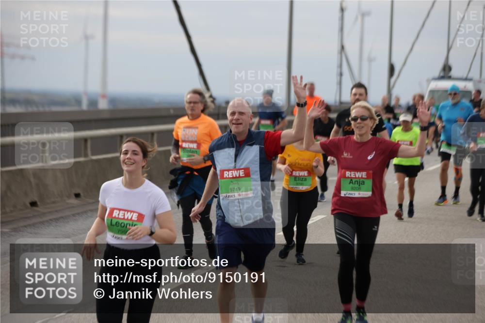 03.10.2025 - Köhlbrandbrückenlauf Jannik Wohlers http://msf.ph/oto/9150191 03.10.2025 15:55:19 Position 1 799, 3786, 8790, 9749, 9208 meine-sportfotos.de