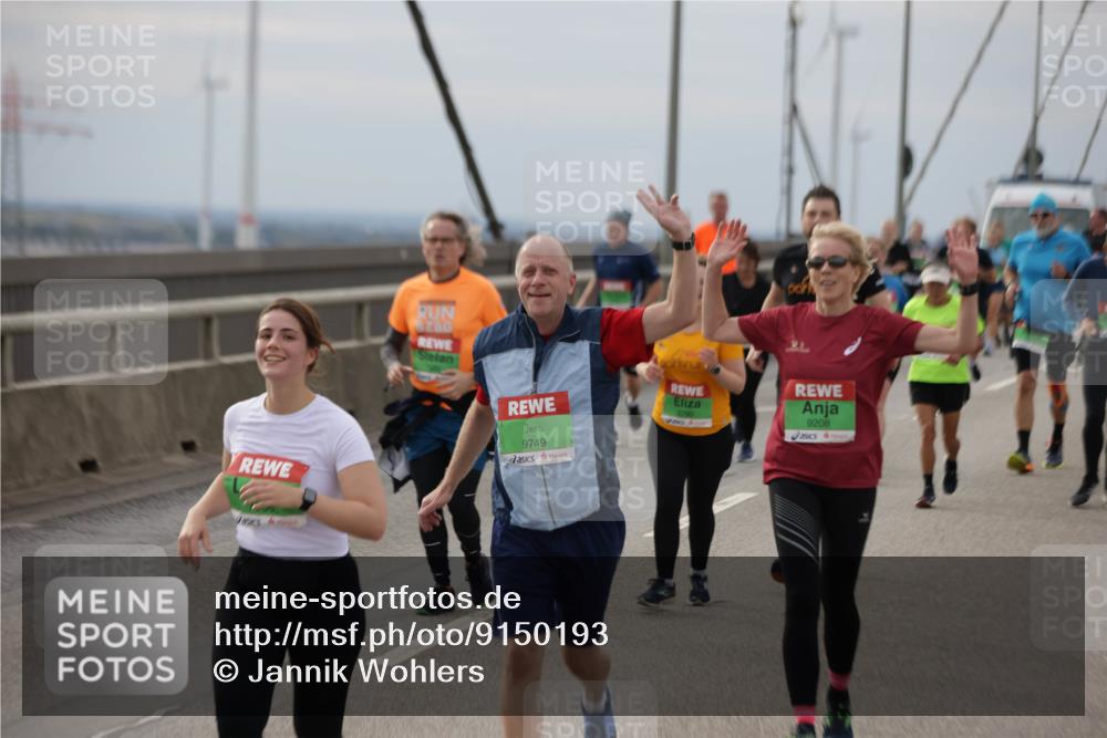 03.10.2025 - Köhlbrandbrückenlauf Jannik Wohlers http://msf.ph/oto/9150193 03.10.2025 15:55:19 Position 1 3786, 9749, 9208 meine-sportfotos.de