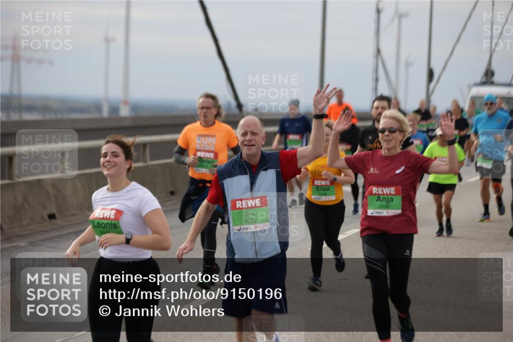 03.10.2025 - Köhlbrandbrückenlauf Jannik Wohlers http://msf.ph/oto/9150196 03.10.2025 15:55:19 Position 1 9749, 8790, 9208 meine-sportfotos.de