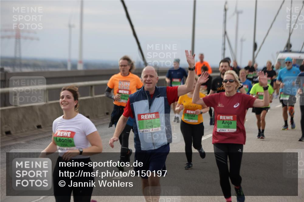 03.10.2025 - Köhlbrandbrückenlauf Jannik Wohlers http://msf.ph/oto/9150197 03.10.2025 15:55:19 Position 1 794, 9749, 8790, 9208 meine-sportfotos.de