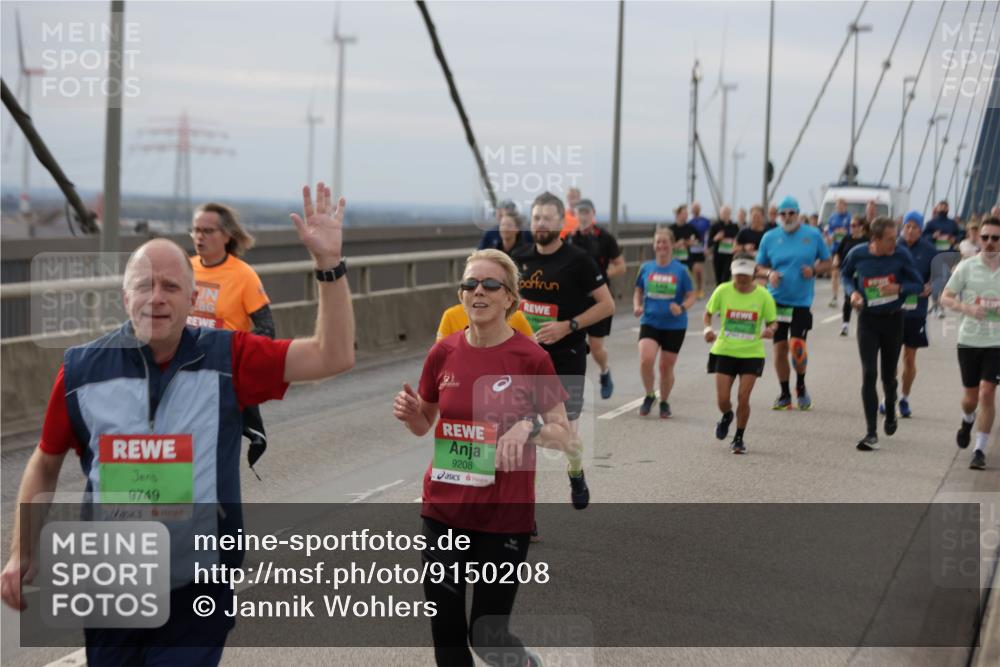 03.10.2025 - Köhlbrandbrückenlauf Jannik Wohlers http://msf.ph/oto/9150208 03.10.2025 15:55:21 Position 1 9749, 9208 meine-sportfotos.de