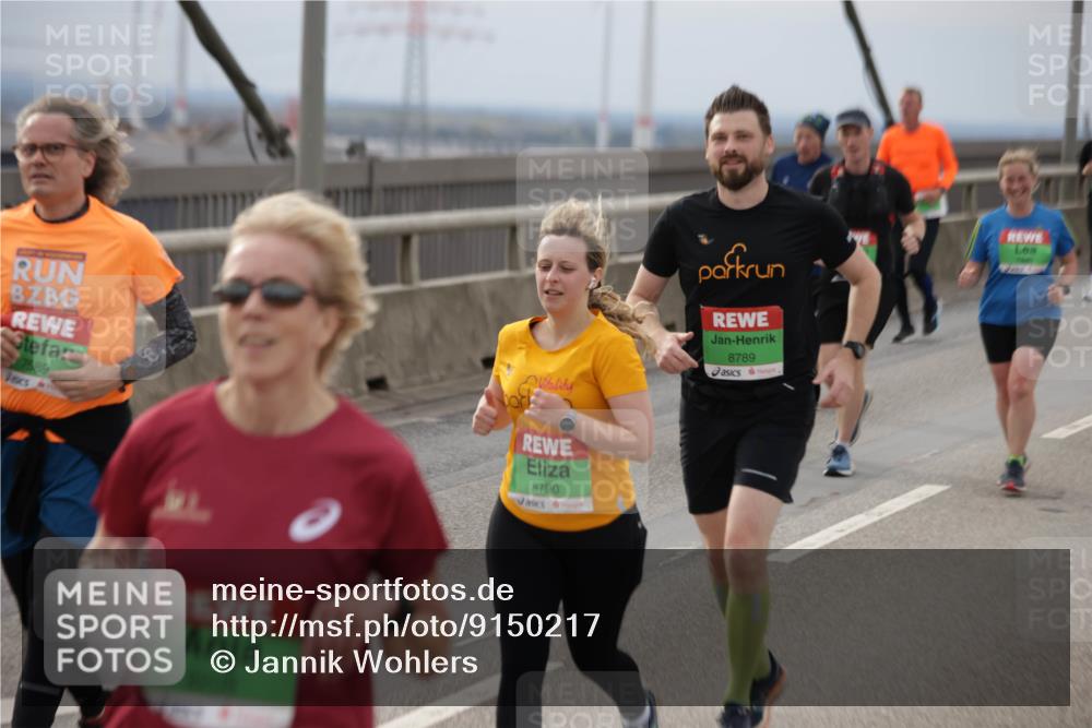 03.10.2025 - Köhlbrandbrückenlauf Jannik Wohlers http://msf.ph/oto/9150217 03.10.2025 15:55:22 Position 1 7589, 8789, 8790 meine-sportfotos.de