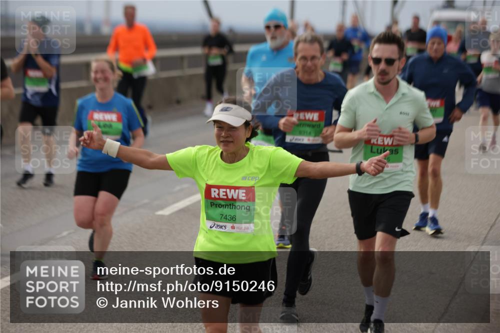 03.10.2025 - Köhlbrandbrückenlauf Jannik Wohlers http://msf.ph/oto/9150246 03.10.2025 15:55:24 Position 1 7436, 8314, 8051 meine-sportfotos.de