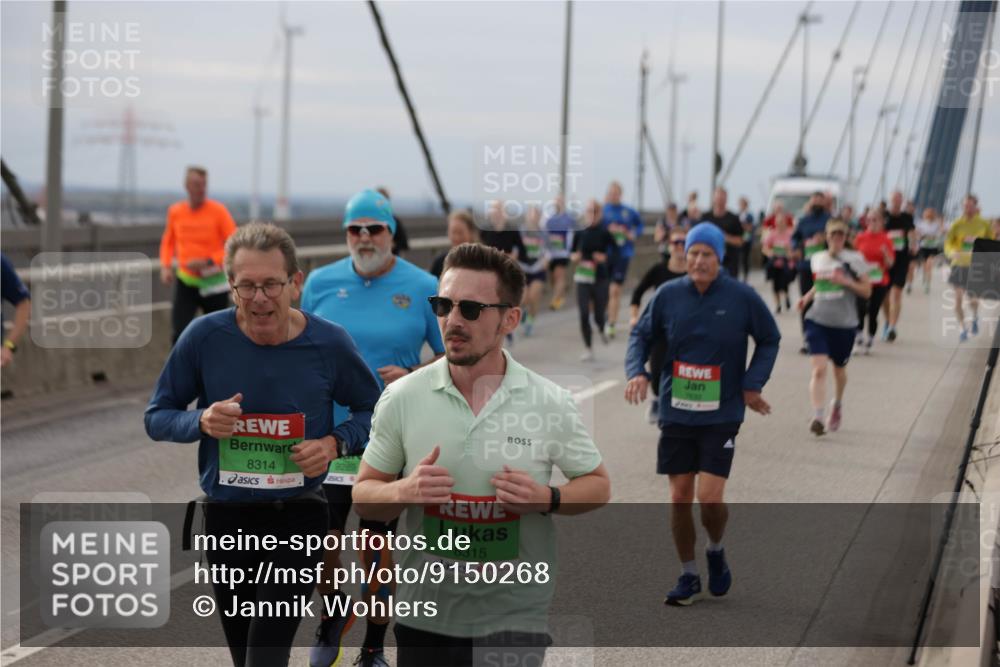 03.10.2025 - Köhlbrandbrückenlauf Jannik Wohlers http://msf.ph/oto/9150268 03.10.2025 15:55:25 Position 1 8314, 8315 meine-sportfotos.de
