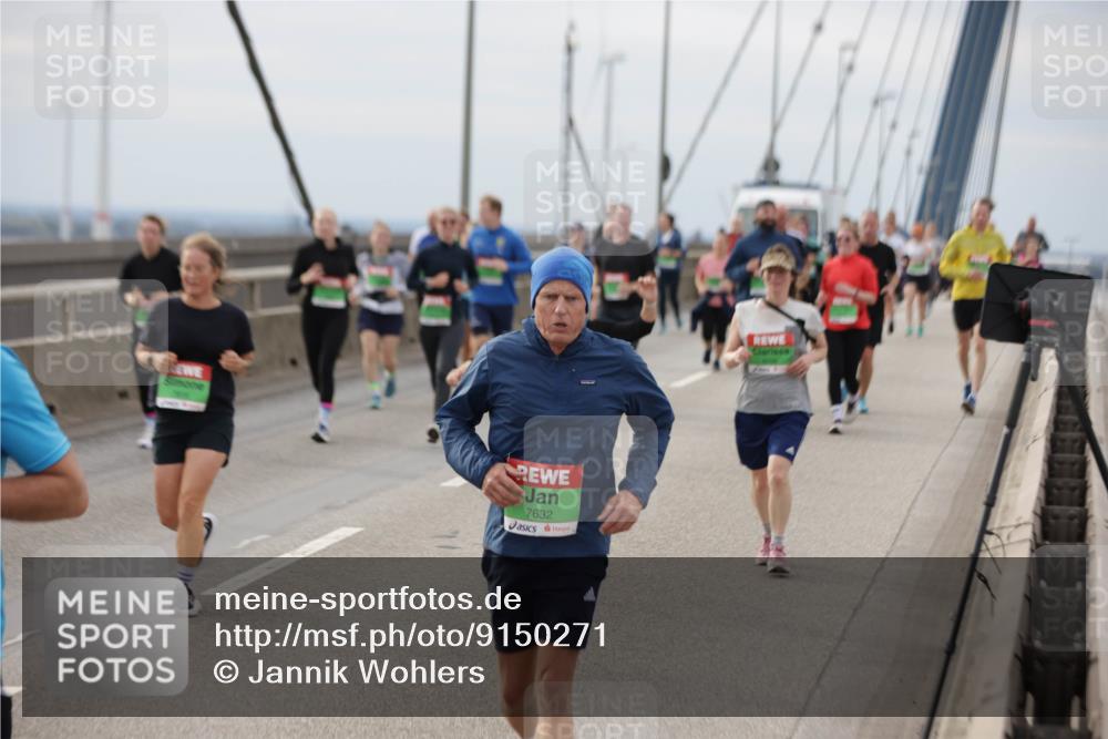 03.10.2025 - Köhlbrandbrückenlauf Jannik Wohlers http://msf.ph/oto/9150271 03.10.2025 15:55:26 Position 1 7632 meine-sportfotos.de