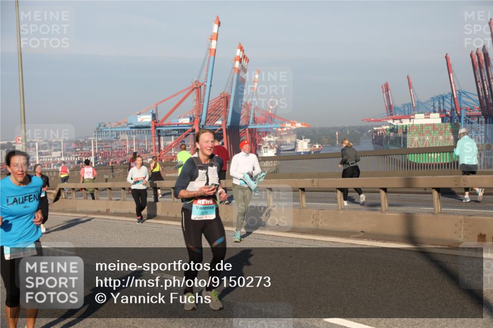 03.10.2025 - Köhlbrandbrückenlauf Yannick Fuchs http://msf.ph/oto/9150273 03.10.2025 08:42:11 Position 2 3425, 3278 meine-sportfotos.de