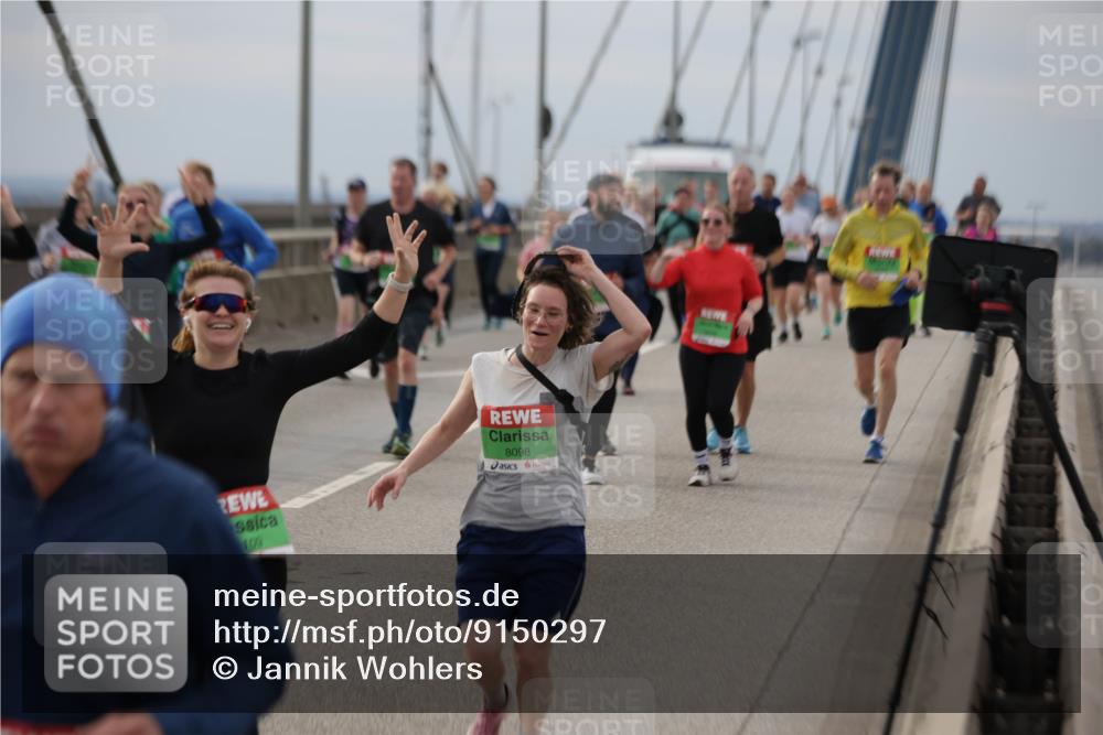 03.10.2025 - Köhlbrandbrückenlauf Jannik Wohlers http://msf.ph/oto/9150297 03.10.2025 15:55:28 Position 1 109, 8098 meine-sportfotos.de