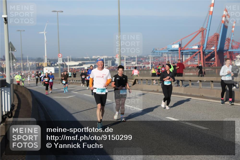 03.10.2025 - Köhlbrandbrückenlauf Yannick Fuchs http://msf.ph/oto/9150299 03.10.2025 08:42:13 Position 2  meine-sportfotos.de
