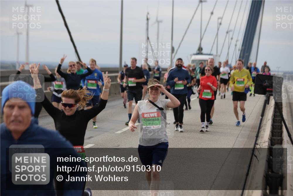 03.10.2025 - Köhlbrandbrückenlauf Jannik Wohlers http://msf.ph/oto/9150310 03.10.2025 15:55:29 Position 1 8098 meine-sportfotos.de