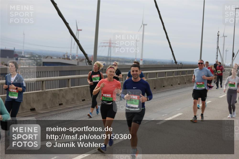 03.10.2025 - Köhlbrandbrückenlauf Jannik Wohlers http://msf.ph/oto/9150360 03.10.2025 15:55:42 Position 1 610, 7441 meine-sportfotos.de