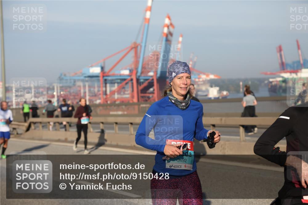03.10.2025 - Köhlbrandbrückenlauf Yannick Fuchs http://msf.ph/oto/9150428 03.10.2025 08:42:25 Position 2 3492 meine-sportfotos.de
