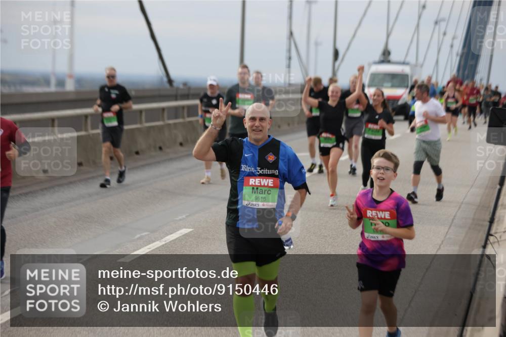 03.10.2025 - Köhlbrandbrückenlauf Jannik Wohlers http://msf.ph/oto/9150446 03.10.2025 15:55:50 Position 1 9516, 96 meine-sportfotos.de