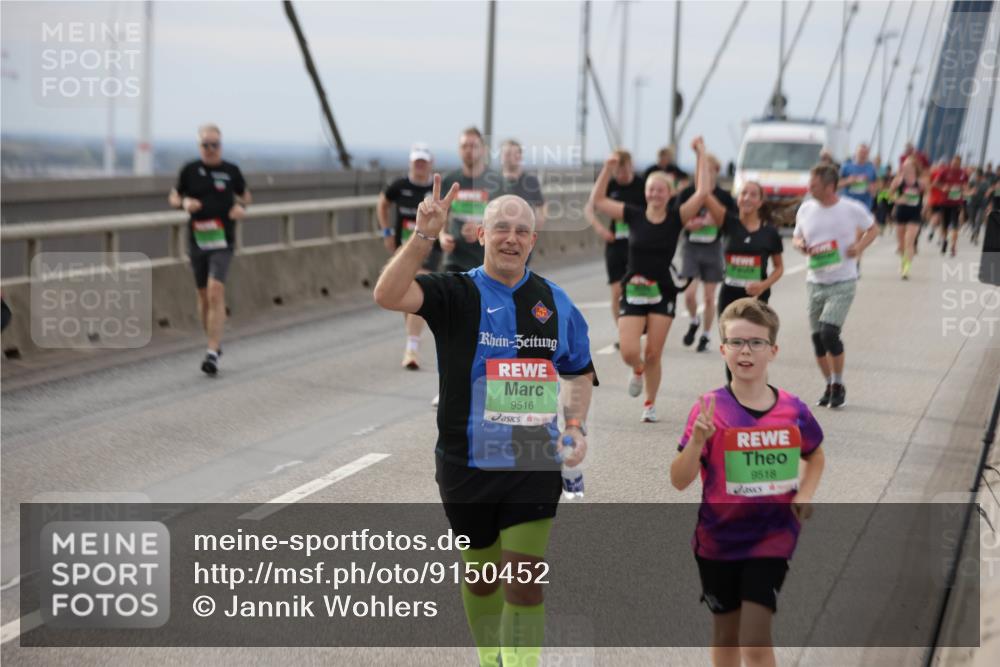 03.10.2025 - Köhlbrandbrückenlauf Jannik Wohlers http://msf.ph/oto/9150452 03.10.2025 15:55:51 Position 1 9516, 9518 meine-sportfotos.de