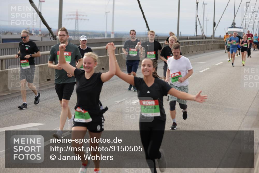 03.10.2025 - Köhlbrandbrückenlauf Jannik Wohlers http://msf.ph/oto/9150505 03.10.2025 15:55:55 Position 1 7670 meine-sportfotos.de