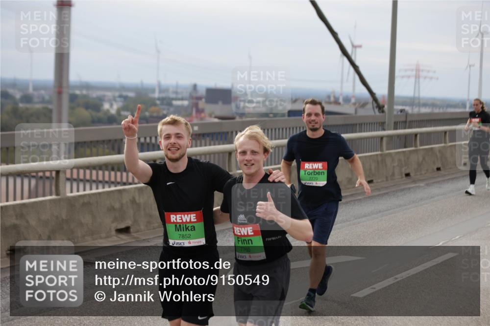 03.10.2025 - Köhlbrandbrückenlauf Jannik Wohlers http://msf.ph/oto/9150549 03.10.2025 15:55:59 Position 1 7852, 7760, 7770 meine-sportfotos.de