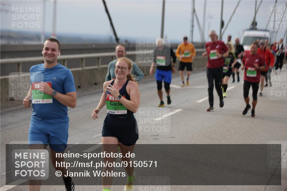 03.10.2025 - Köhlbrandbrückenlauf Jannik Wohlers http://msf.ph/oto/9150571 03.10.2025 15:56:03 Position 1 7711, 7801 meine-sportfotos.de
