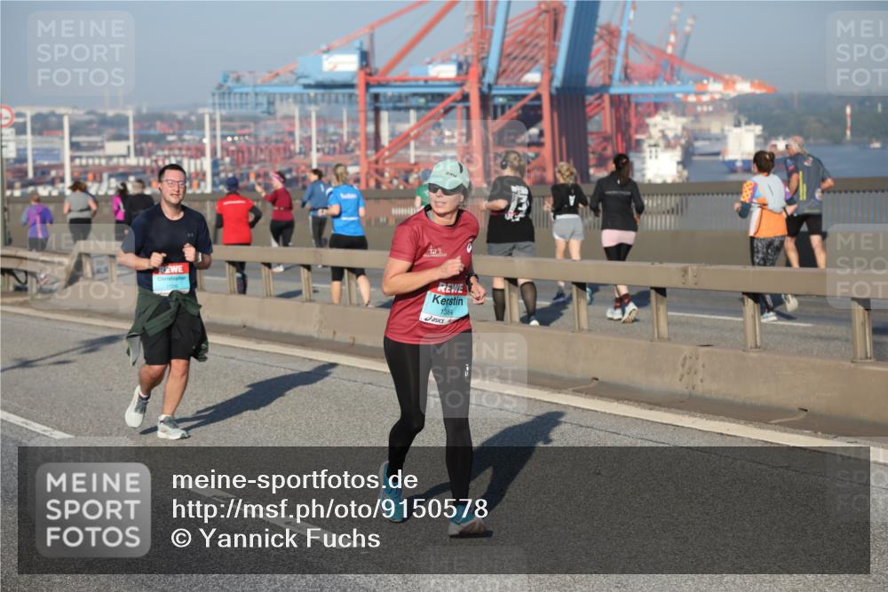 03.10.2025 - Köhlbrandbrückenlauf Yannick Fuchs http://msf.ph/oto/9150578 03.10.2025 08:42:46 Position 2 1384 meine-sportfotos.de