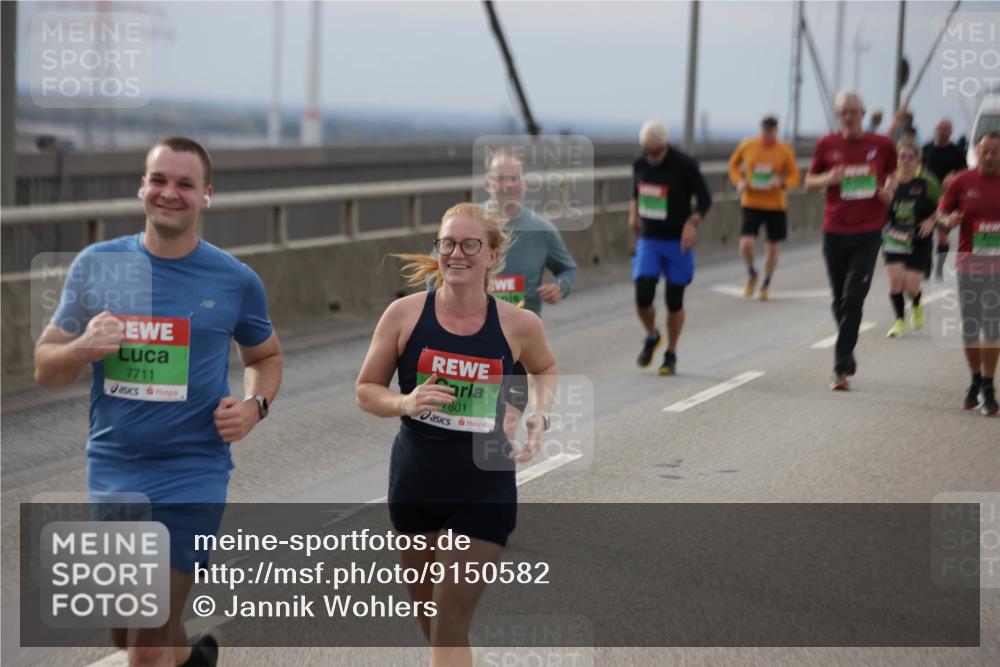 03.10.2025 - Köhlbrandbrückenlauf Jannik Wohlers http://msf.ph/oto/9150582 03.10.2025 15:56:03 Position 1 7711, 7801 meine-sportfotos.de
