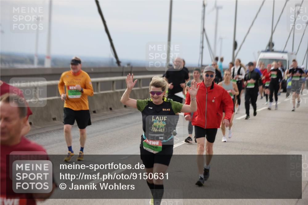 03.10.2025 - Köhlbrandbrückenlauf Jannik Wohlers http://msf.ph/oto/9150631 03.10.2025 15:56:09 Position 1  meine-sportfotos.de