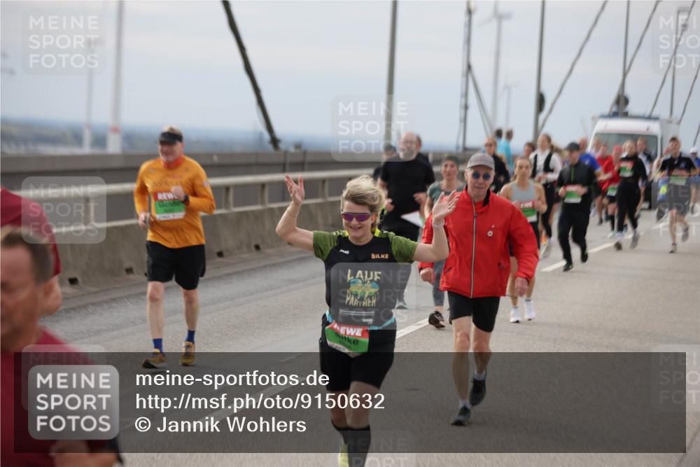 03.10.2025 - Köhlbrandbrückenlauf Jannik Wohlers http://msf.ph/oto/9150632 03.10.2025 15:56:09 Position 1 24503 meine-sportfotos.de