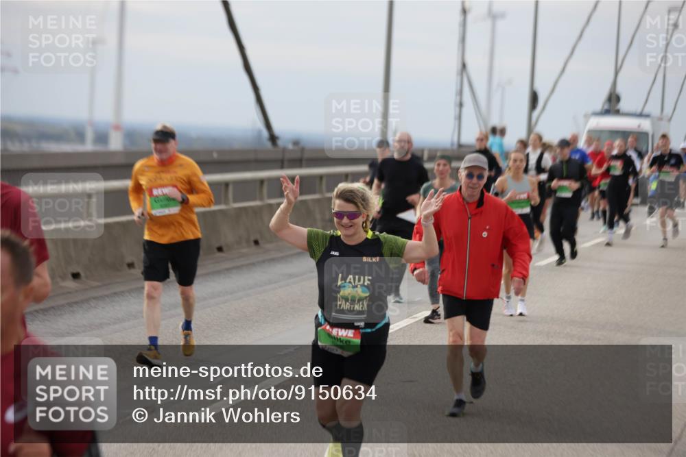 03.10.2025 - Köhlbrandbrückenlauf Jannik Wohlers http://msf.ph/oto/9150634 03.10.2025 15:56:09 Position 1  meine-sportfotos.de