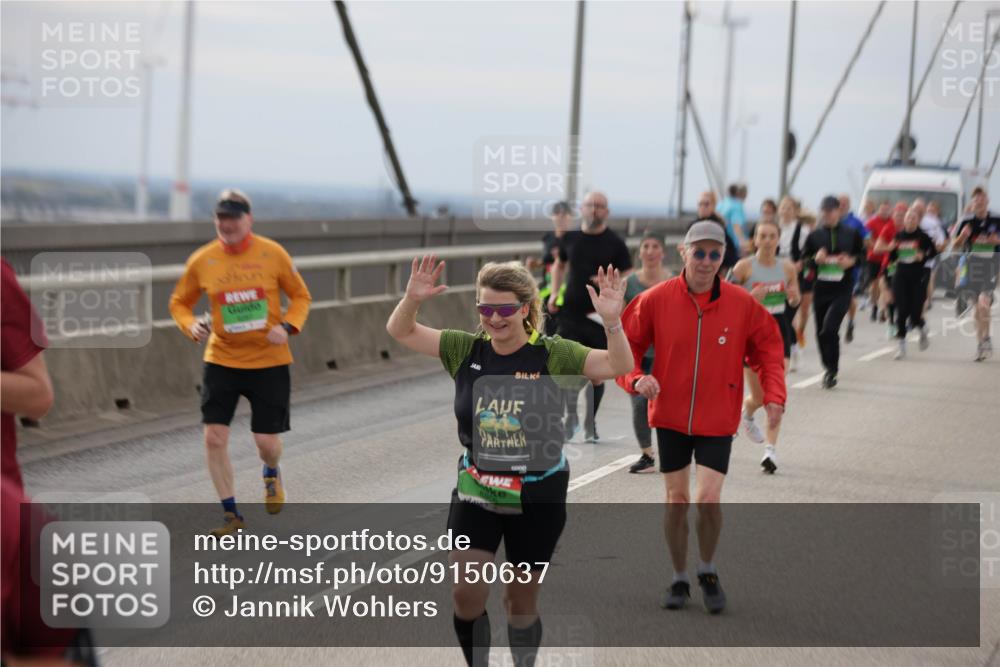 03.10.2025 - Köhlbrandbrückenlauf Jannik Wohlers http://msf.ph/oto/9150637 03.10.2025 15:56:09 Position 1  meine-sportfotos.de