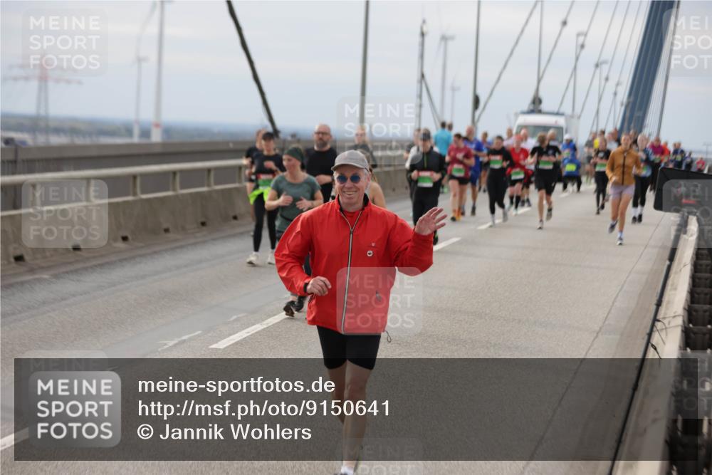 03.10.2025 - Köhlbrandbrückenlauf Jannik Wohlers http://msf.ph/oto/9150641 03.10.2025 15:56:11 Position 1  meine-sportfotos.de