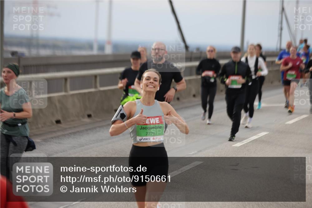 03.10.2025 - Köhlbrandbrückenlauf Jannik Wohlers http://msf.ph/oto/9150661 03.10.2025 15:56:13 Position 1 7779 meine-sportfotos.de