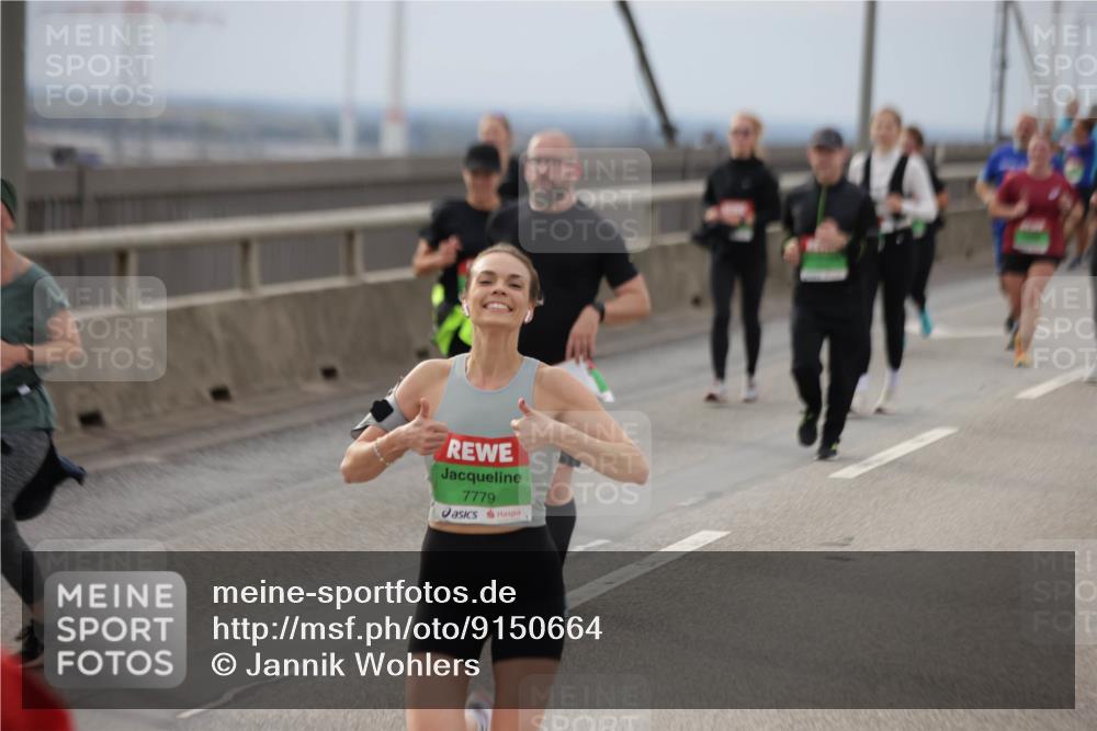 03.10.2025 - Köhlbrandbrückenlauf Jannik Wohlers http://msf.ph/oto/9150664 03.10.2025 15:56:13 Position 1 7779 meine-sportfotos.de