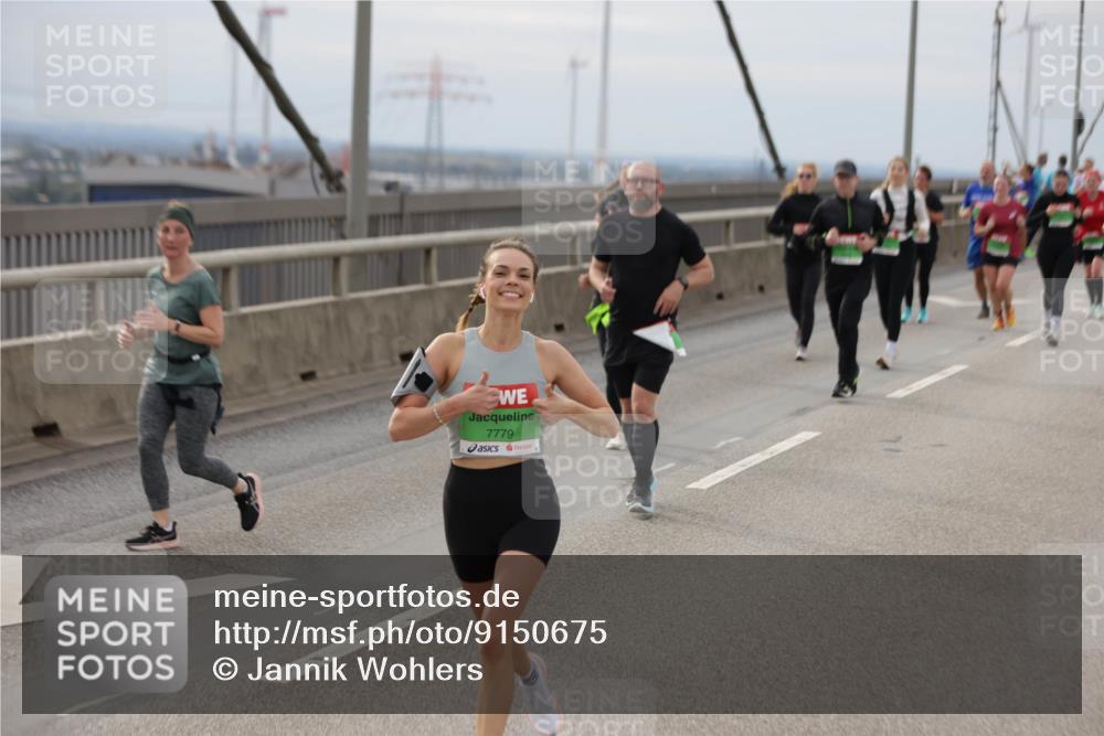 03.10.2025 - Köhlbrandbrückenlauf Jannik Wohlers http://msf.ph/oto/9150675 03.10.2025 15:56:14 Position 1 7779 meine-sportfotos.de