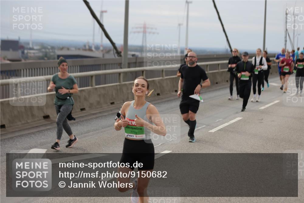 03.10.2025 - Köhlbrandbrückenlauf Jannik Wohlers http://msf.ph/oto/9150682 03.10.2025 15:56:14 Position 1 7779 meine-sportfotos.de