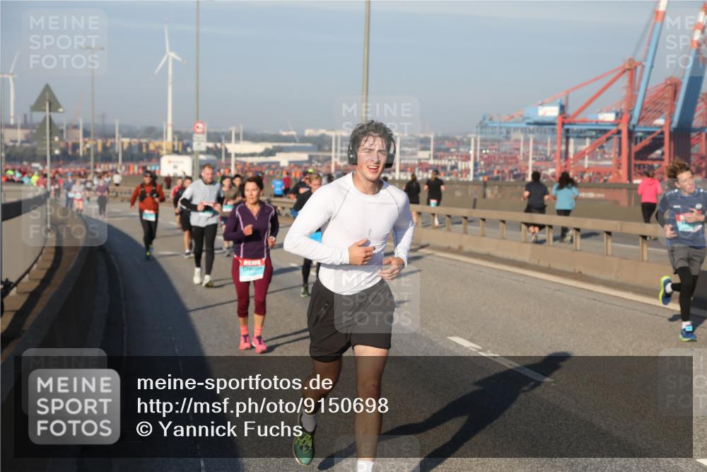 03.10.2025 - Köhlbrandbrückenlauf Yannick Fuchs http://msf.ph/oto/9150698 03.10.2025 08:43:00 Position 2  meine-sportfotos.de