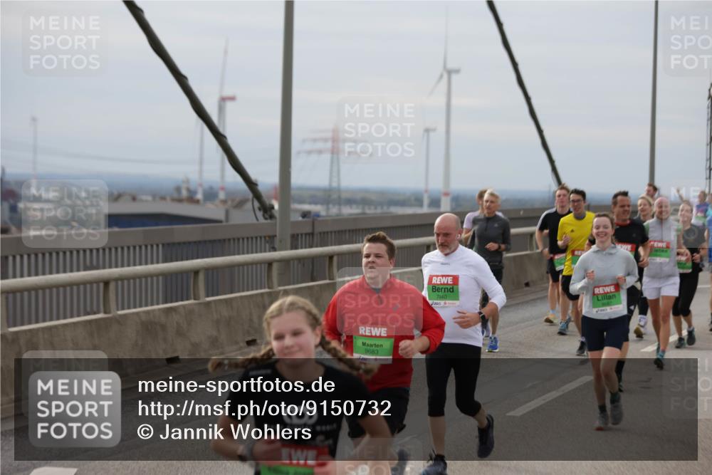 03.10.2025 - Köhlbrandbrückenlauf Jannik Wohlers http://msf.ph/oto/9150732 03.10.2025 15:56:24 Position 1 9683, 7940 meine-sportfotos.de