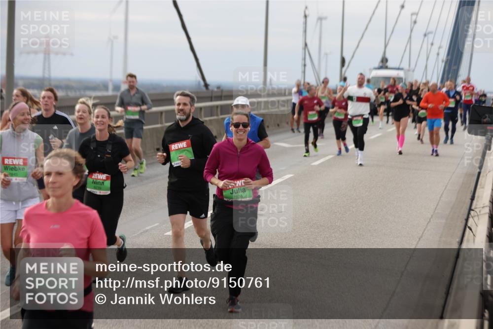 03.10.2025 - Köhlbrandbrückenlauf Jannik Wohlers http://msf.ph/oto/9150761 03.10.2025 15:56:28 Position 1 8239, 6175, 7536 meine-sportfotos.de