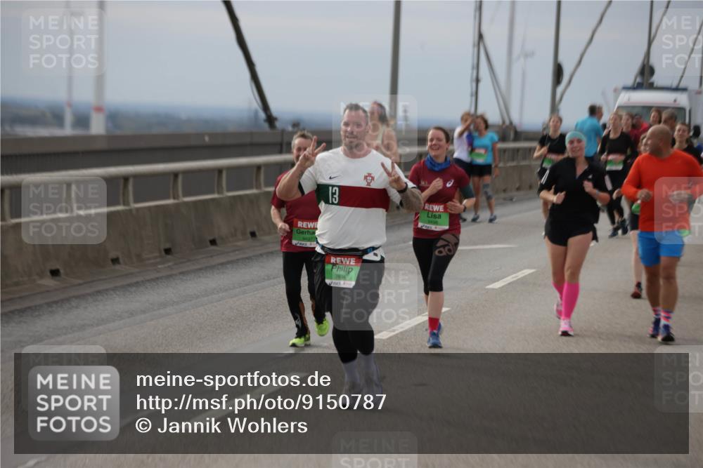 03.10.2025 - Köhlbrandbrückenlauf Jannik Wohlers http://msf.ph/oto/9150787 03.10.2025 15:56:31 Position 1 9497, 13, 9498, 7694 meine-sportfotos.de