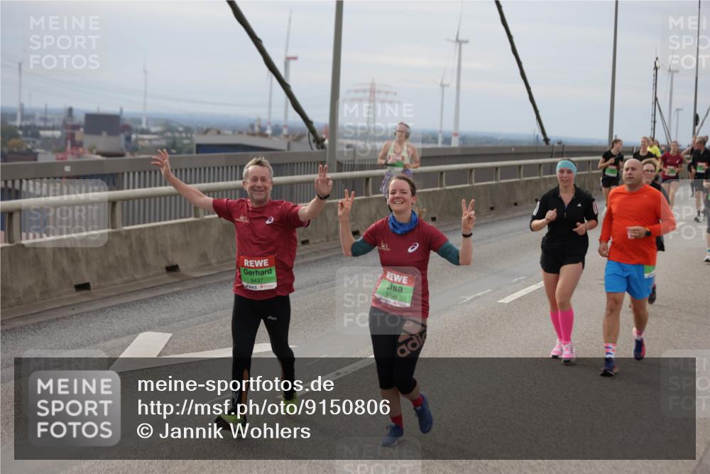 03.10.2025 - Köhlbrandbrückenlauf Jannik Wohlers http://msf.ph/oto/9150806 03.10.2025 15:56:36 Position 1 9497, 9498 meine-sportfotos.de