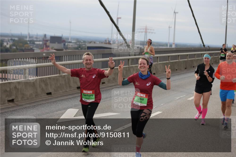 03.10.2025 - Köhlbrandbrückenlauf Jannik Wohlers http://msf.ph/oto/9150811 03.10.2025 15:56:36 Position 1 9497, 9498 meine-sportfotos.de