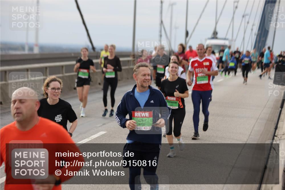 03.10.2025 - Köhlbrandbrückenlauf Jannik Wohlers http://msf.ph/oto/9150816 03.10.2025 15:56:38 Position 1 9732 meine-sportfotos.de