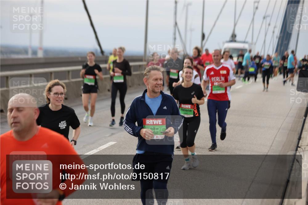 03.10.2025 - Köhlbrandbrückenlauf Jannik Wohlers http://msf.ph/oto/9150817 03.10.2025 15:56:38 Position 1 732 meine-sportfotos.de