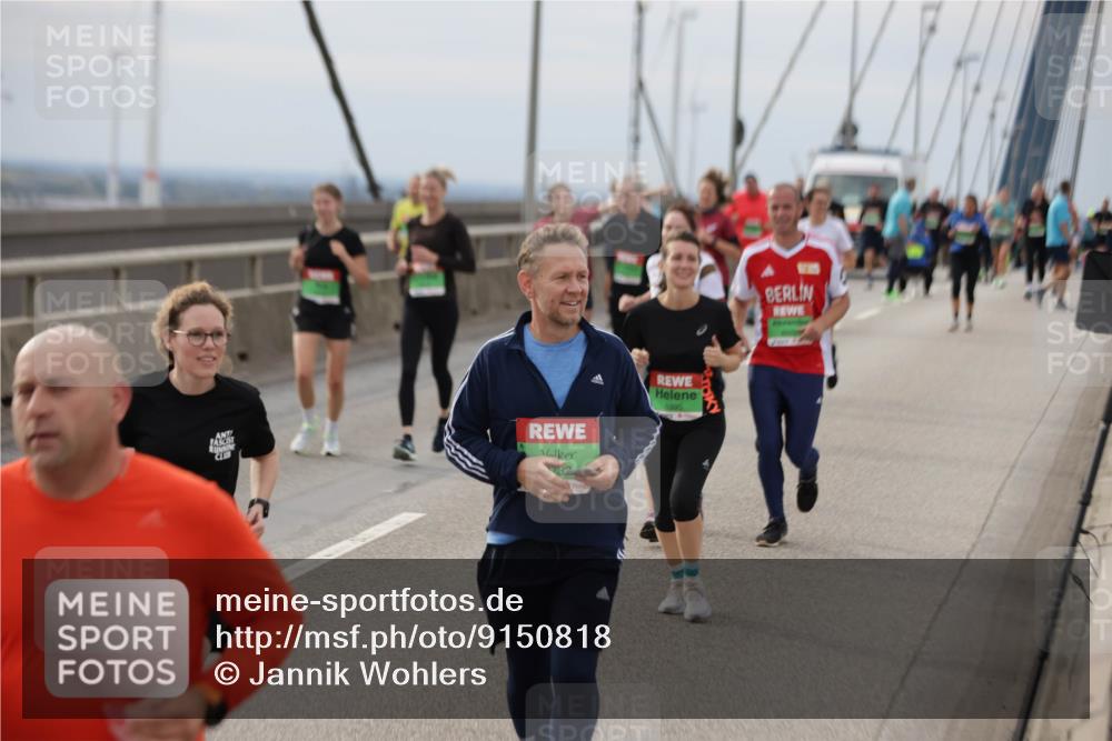 03.10.2025 - Köhlbrandbrückenlauf Jannik Wohlers http://msf.ph/oto/9150818 03.10.2025 15:56:38 Position 1 732 meine-sportfotos.de