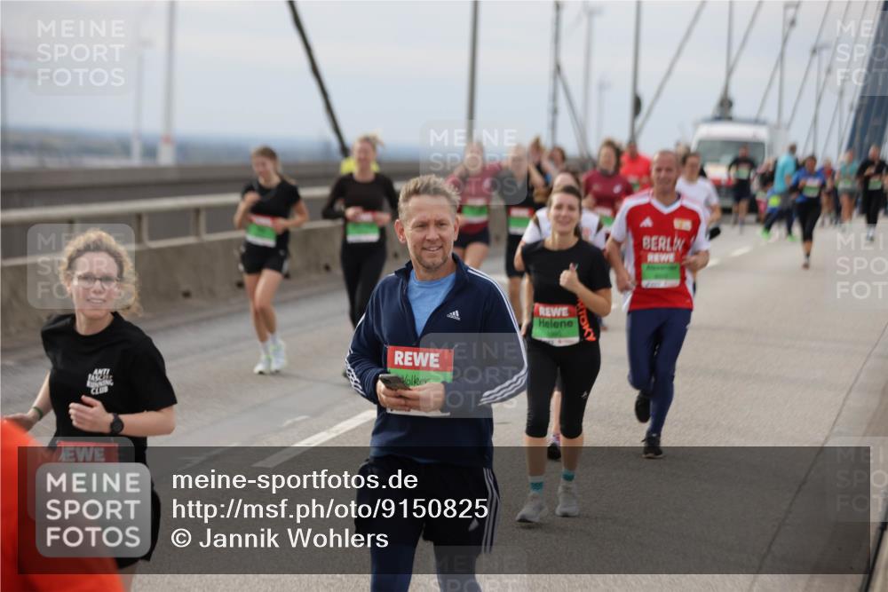 03.10.2025 - Köhlbrandbrückenlauf Jannik Wohlers http://msf.ph/oto/9150825 03.10.2025 15:56:38 Position 1 78 meine-sportfotos.de